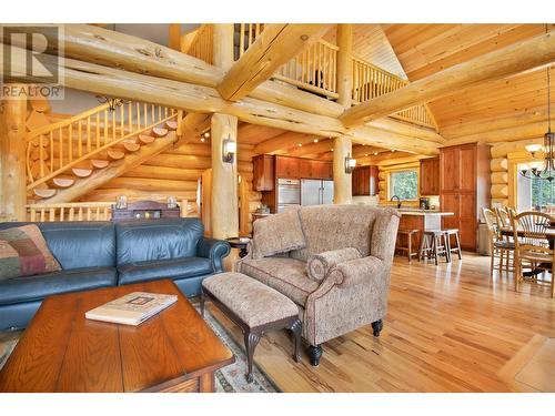 63 Walker Road, Enderby, BC - Indoor Photo Showing Living Room