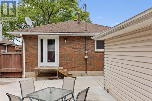 1071 St Louis Avenue, Windsor, ON - Outdoor With Exterior