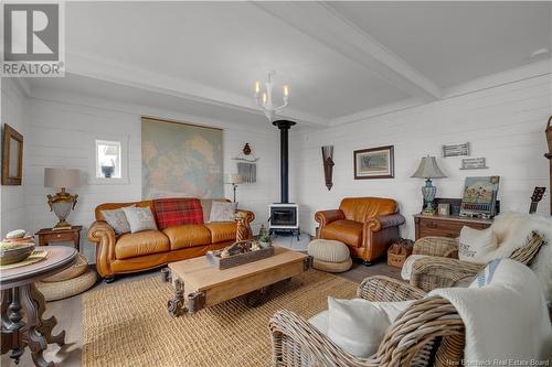 42 Don De Dieu Drive, Bayside, NB - Indoor Photo Showing Living Room