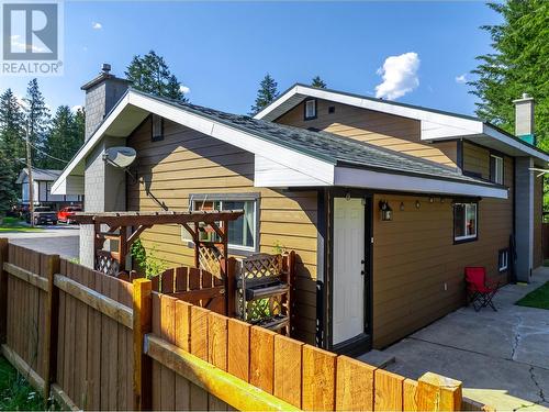 358 Pearkes Drive, Revelstoke, BC 