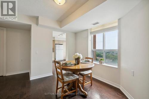 708 - 4640 Kimbermount Avenue, Mississauga (Central Erin Mills), ON - Indoor Photo Showing Dining Room