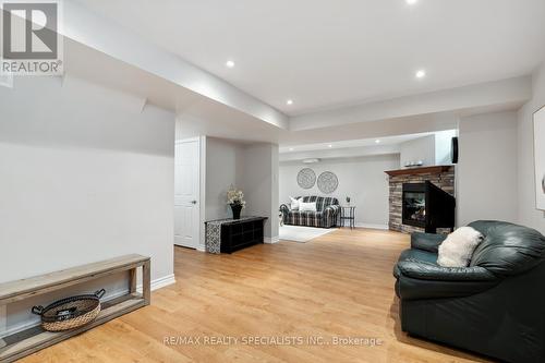 3136 Baron Drive, Mississauga (Churchill Meadows), ON - Indoor With Fireplace