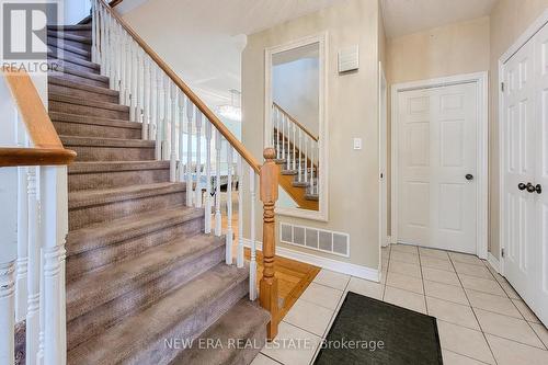 20 Pentland Road S, Hamilton (Waterdown), ON - Indoor Photo Showing Other Room