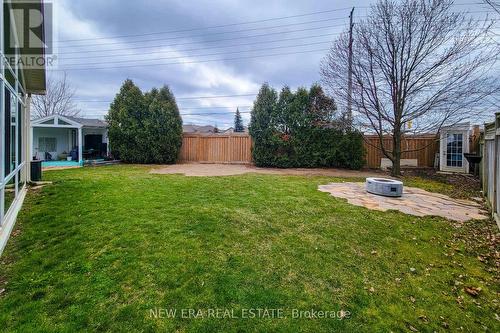 20 Pentland Road S, Hamilton (Waterdown), ON - Outdoor