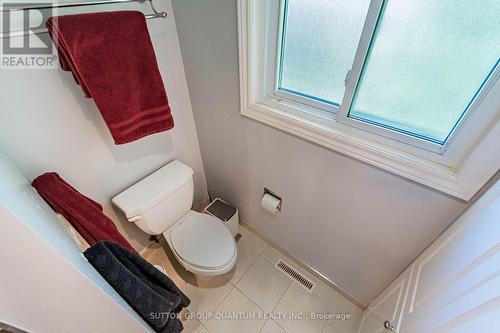 3 Colonial Court, St. Catharines, ON - Indoor Photo Showing Bathroom