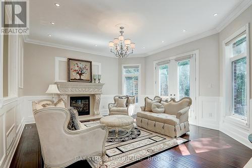 23 Pine Ridge Avenue, Vaughan (East Woodbridge), ON - Indoor Photo Showing Living Room With Fireplace