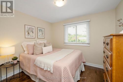 20 Hare Court, Markham (Old Markham Village), ON - Indoor Photo Showing Bedroom