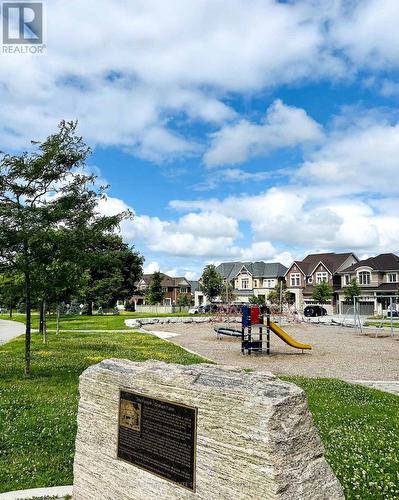 92 Radial Drive, Aurora, ON - Outdoor With View