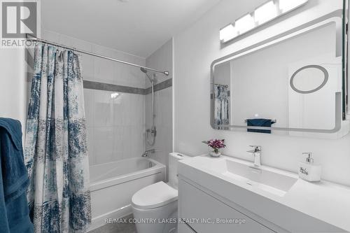 22 - 100 Laguna Parkway, Ramara (Brechin), ON - Indoor Photo Showing Bathroom