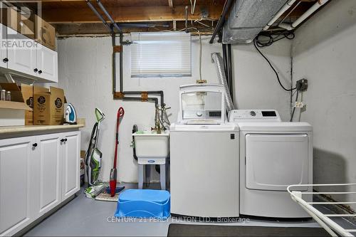 363 New Gate Avenue, Oshawa, ON - Indoor Photo Showing Laundry Room