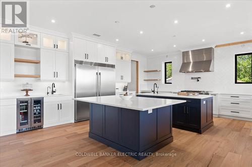 367 Gifford Drive, Smith-Ennismore-Lakefield, ON - Indoor Photo Showing Kitchen With Upgraded Kitchen