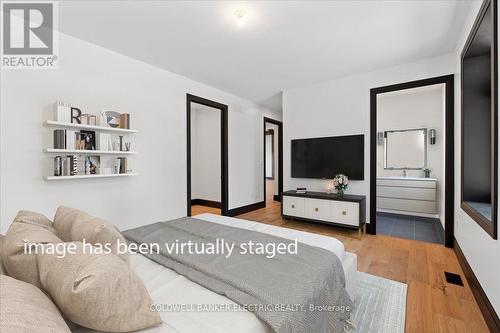 367 Gifford Drive, Smith-Ennismore-Lakefield, ON - Indoor Photo Showing Bedroom