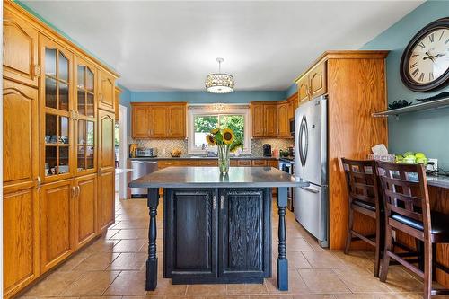 441 Scott Street, St. Catharines, ON - Indoor Photo Showing Kitchen