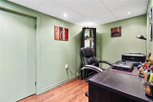 441 Scott Street, St. Catharines, ON - Indoor