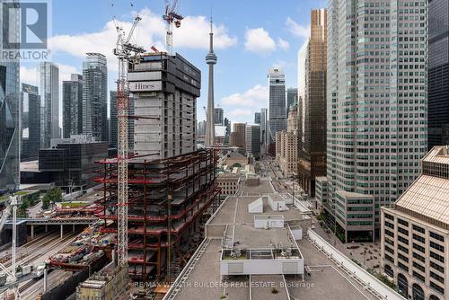 2105 - 8 The Esplanade, Toronto (Waterfront Communities), ON - Outdoor With Facade