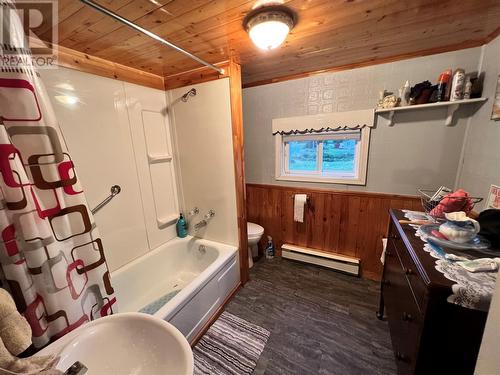 16 Snows Pond Road, North River, NL - Indoor Photo Showing Bathroom