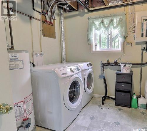 Hwy 302 West Acreage, Prince Albert Rm No. 461, SK - Indoor Photo Showing Laundry Room