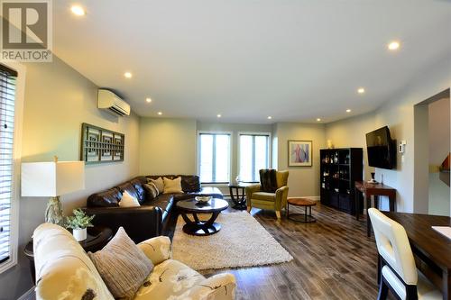 6 Stratford Place, St. John’S, NL - Indoor Photo Showing Living Room