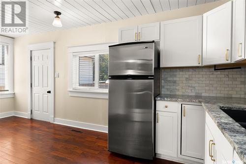 3260 Angus Street, Regina, SK - Indoor Photo Showing Kitchen