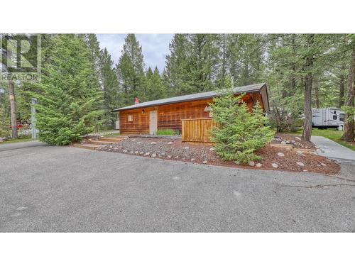 8523 Eacrett  Road Unit# 118, Radium Hot Springs, BC 