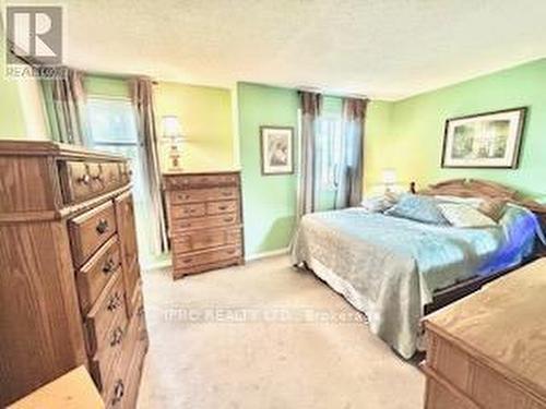 24 - 65 Dorchester Boulevard, St. Catharines, ON - Indoor Photo Showing Bedroom