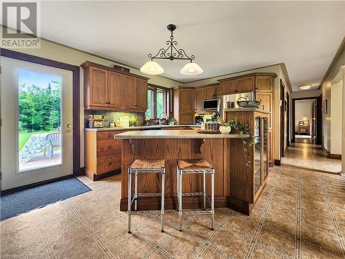 1440 Highway 6, South Bruce Peninsula, ON - Indoor Photo Showing Kitchen