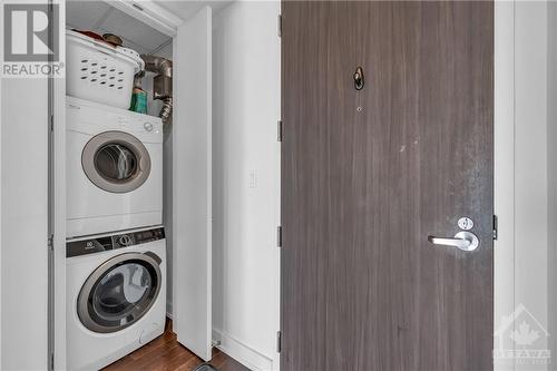 111 Champagne Avenue S Unit#608, Ottawa, ON - Indoor Photo Showing Laundry Room