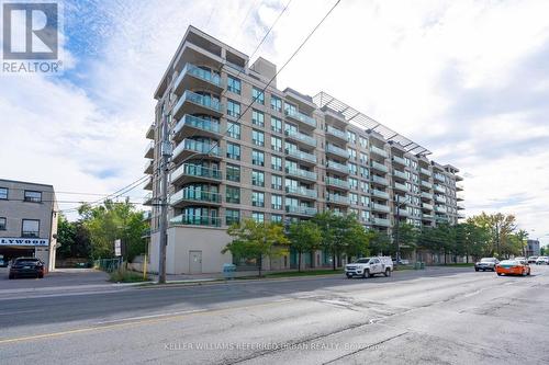 906 - 935 Sheppard Avenue W, Toronto (Clanton Park), ON - Outdoor With Balcony With Facade