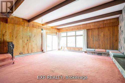 39 Farningham Crescent, Toronto (Princess-Rosethorn), ON - Indoor Photo Showing Other Room