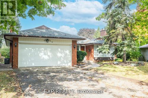 39 Farningham Crescent, Toronto (Princess-Rosethorn), ON - Outdoor