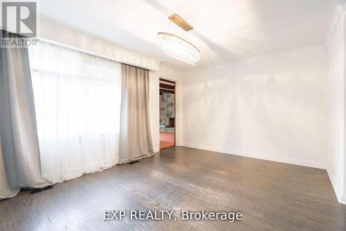 39 Farningham Crescent, Toronto (Princess-Rosethorn), ON - Indoor Photo Showing Other Room