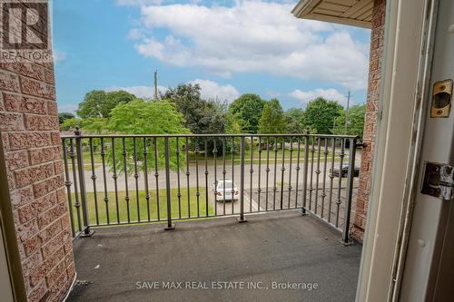 656 Geneva Street N, St. Catharines, ON - Outdoor With Exterior