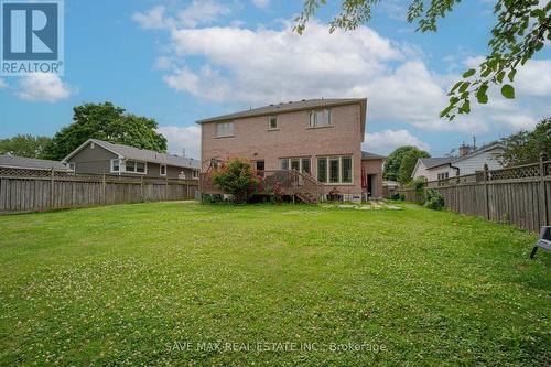 656 Geneva Street N, St. Catharines, ON - Outdoor With Backyard