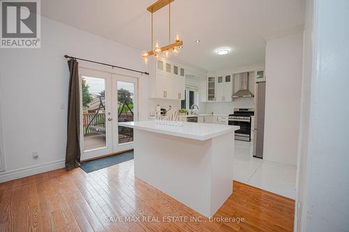 656 Geneva Street N, St. Catharines, ON - Indoor Photo Showing Kitchen