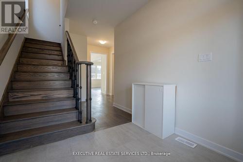 17 Downriver Drive, Welland, ON - Indoor Photo Showing Other Room