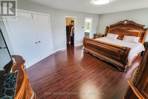 56 Bosworth Street, Hamilton (Meadowlands), ON - Indoor Photo Showing Bedroom