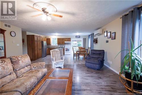 49 Riviera Street, Dsl De Drummond/Dsl Of Drummond, NB - Indoor Photo Showing Living Room