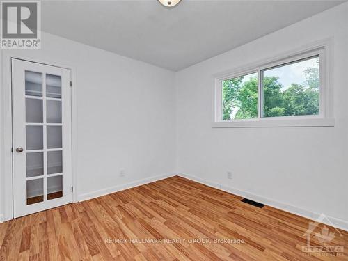 8692 Bank Street, Ottawa, ON - Indoor Photo Showing Other Room