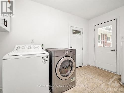 8692 Bank Street, Ottawa, ON - Indoor Photo Showing Laundry Room