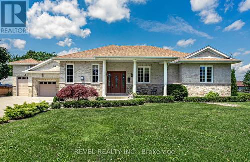 11507 Lagonda Way, Chatham-Kent (Morpeth), ON - Outdoor With Facade