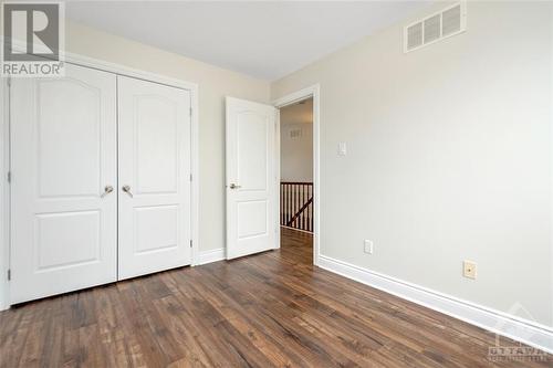 54 Christie Street, Ottawa, ON - Indoor Photo Showing Other Room