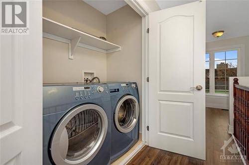 54 Christie Street, Ottawa, ON - Indoor Photo Showing Laundry Room