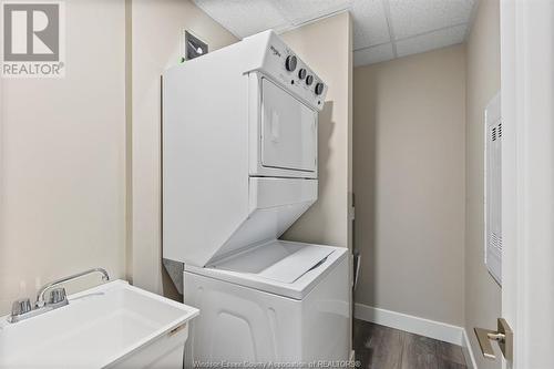 190 Main Street East Unit# 210, Kingsville, ON - Indoor Photo Showing Laundry Room