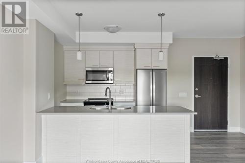 190 Main Street East Unit# 210, Kingsville, ON - Indoor Photo Showing Kitchen With Stainless Steel Kitchen With Upgraded Kitchen