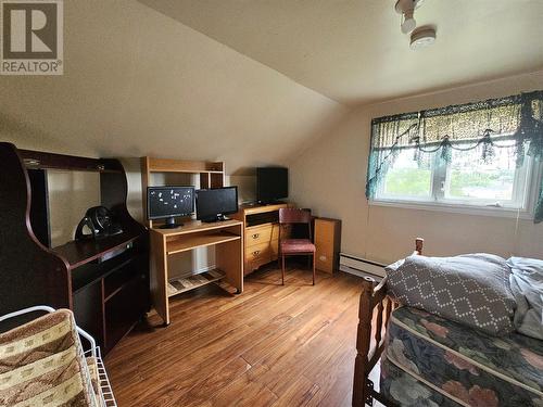 378 Creston Boulevard, Creston South, NL - Indoor Photo Showing Bedroom