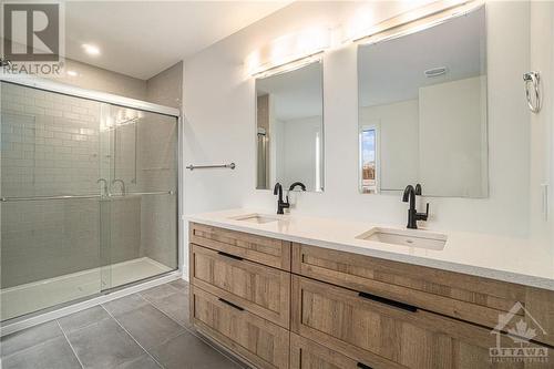 899 Cologne Street, Embrun, ON - Indoor Photo Showing Bathroom