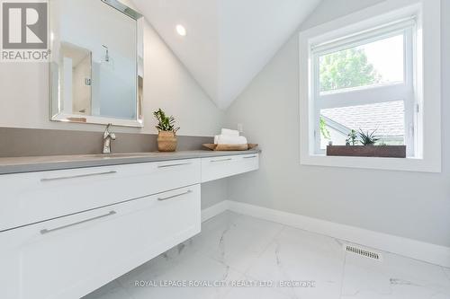 279 Geddes Street, Centre Wellington (Elora/Salem), ON - Indoor Photo Showing Bathroom