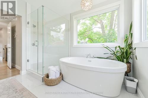 279 Geddes Street, Centre Wellington (Elora/Salem), ON - Indoor Photo Showing Bathroom