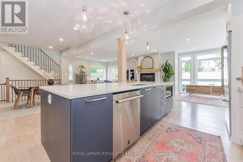 279 Geddes Street, Centre Wellington (Elora/Salem), ON - Indoor Photo Showing Kitchen With Upgraded Kitchen