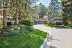 1301 BUNSDEN AVENUE  Mississauga, ON L5H 2B3